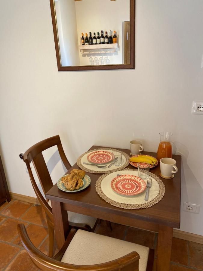 Cascina Maina Villa ดิอาโนดัลบา ภายนอก รูปภาพ