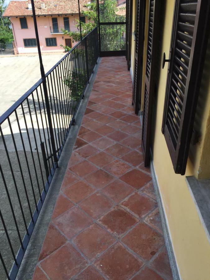 Cascina Maina Villa ดิอาโนดัลบา ภายนอก รูปภาพ